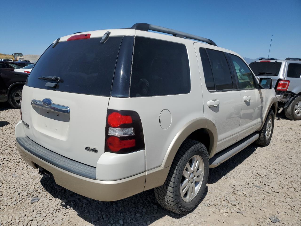 1FMEU74E29UA32992 2009 Ford Explorer Eddie Bauer