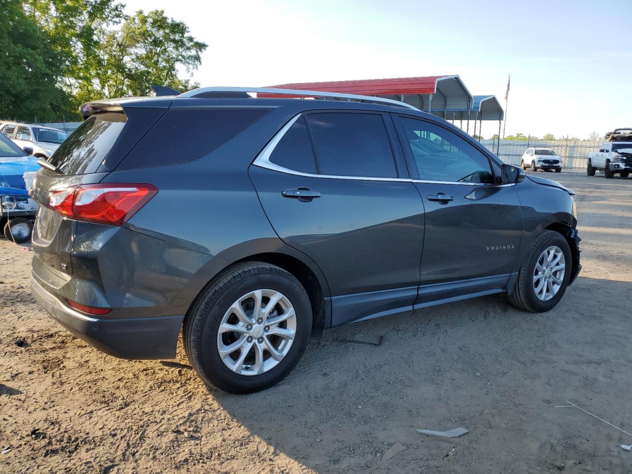 2GNAXJEV5J6103599 2018 Chevrolet Equinox Lt