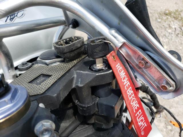 2002 HONDA RVT1000 R JH2SC453X2M200607