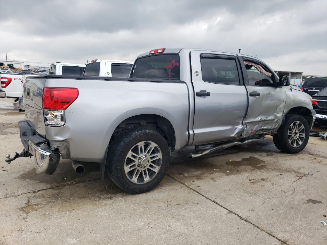 5TFEM5F16CX049433 2012 Toyota Tundra Crewmax Sr5