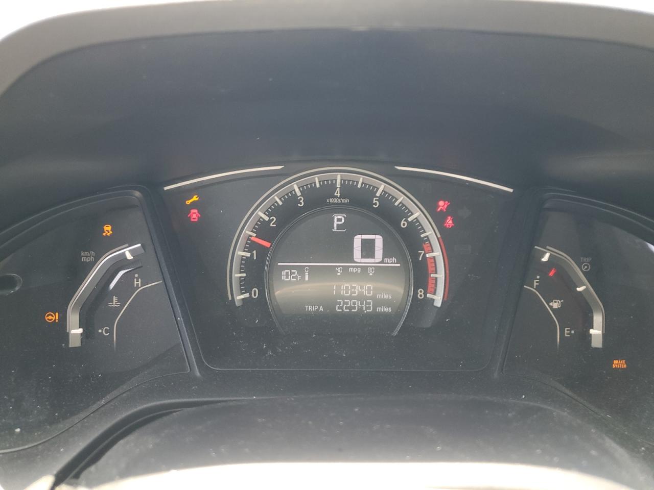 2HGFC2F56JH556327 2018 Honda Civic Lx