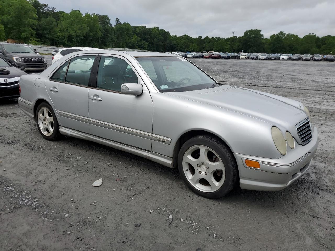 WDBJF65J11B278059 2001 Mercedes-Benz E 320