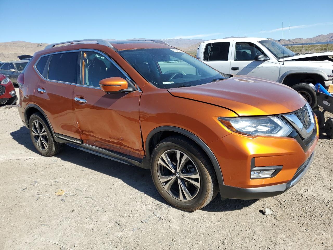 JN8AT2MV0JW315087 2018 Nissan Rogue S