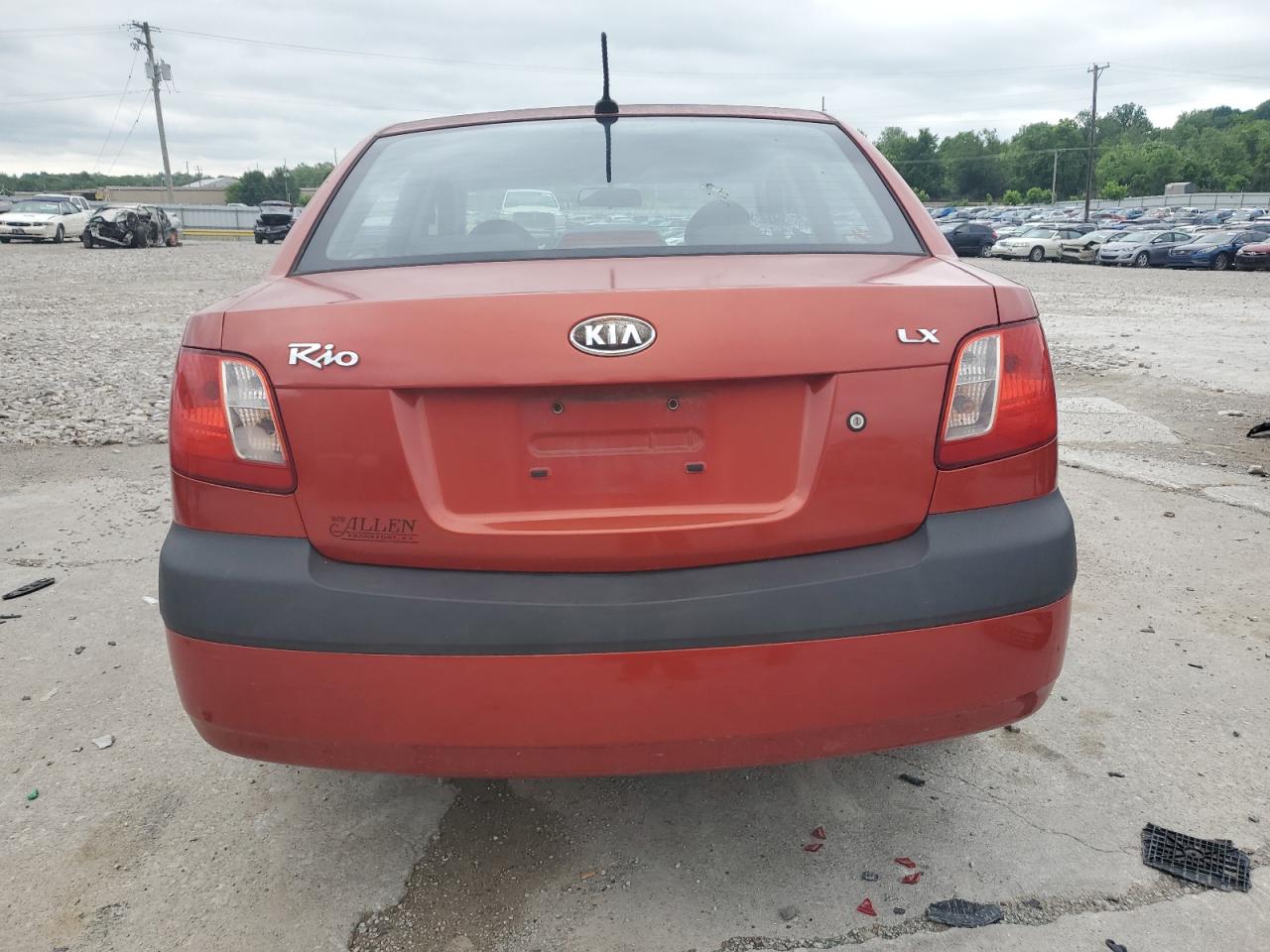 KNADE223396462226 2009 Kia Rio Base