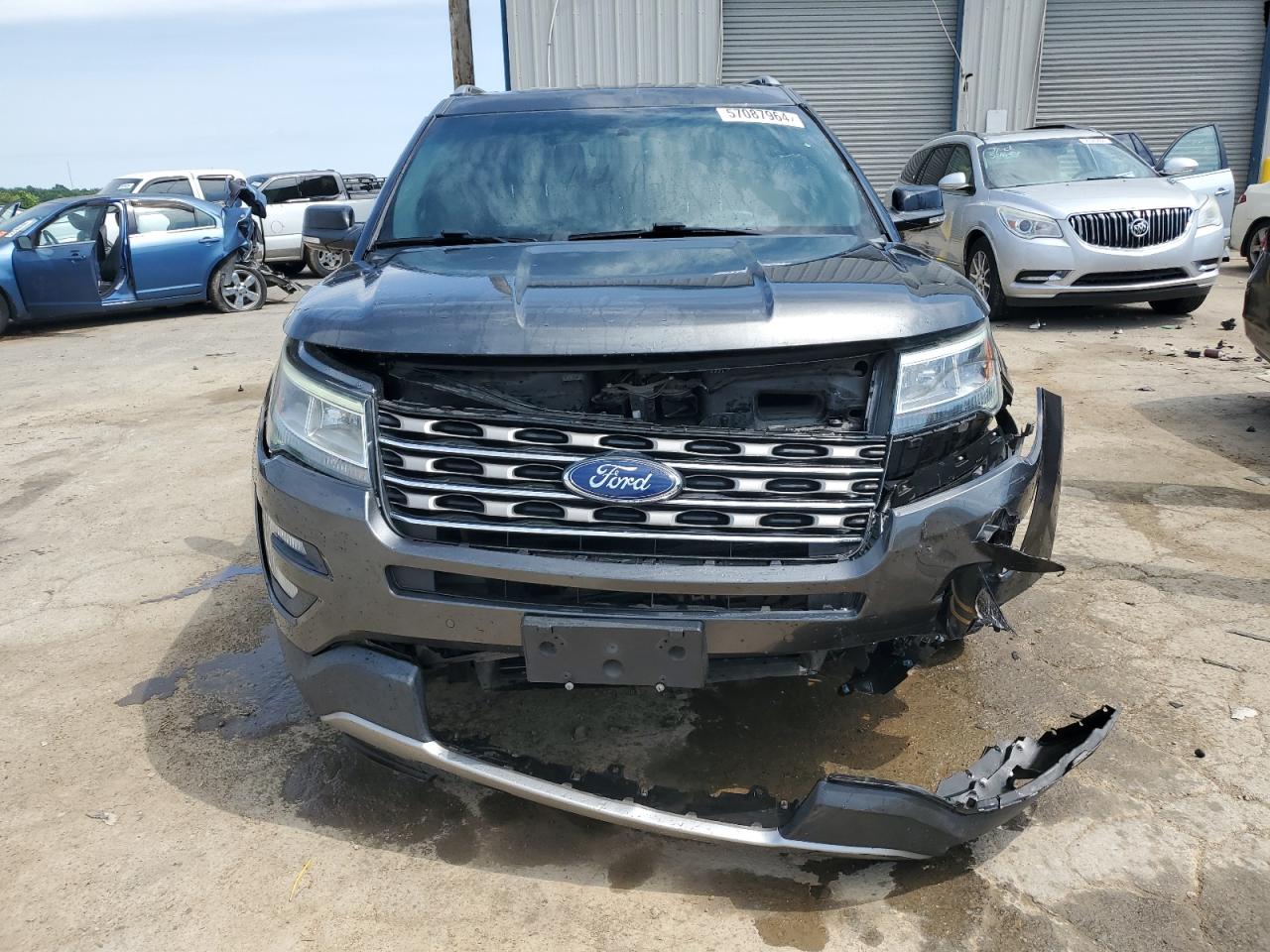 1FM5K7D88HGA40611 2017 Ford Explorer Xlt