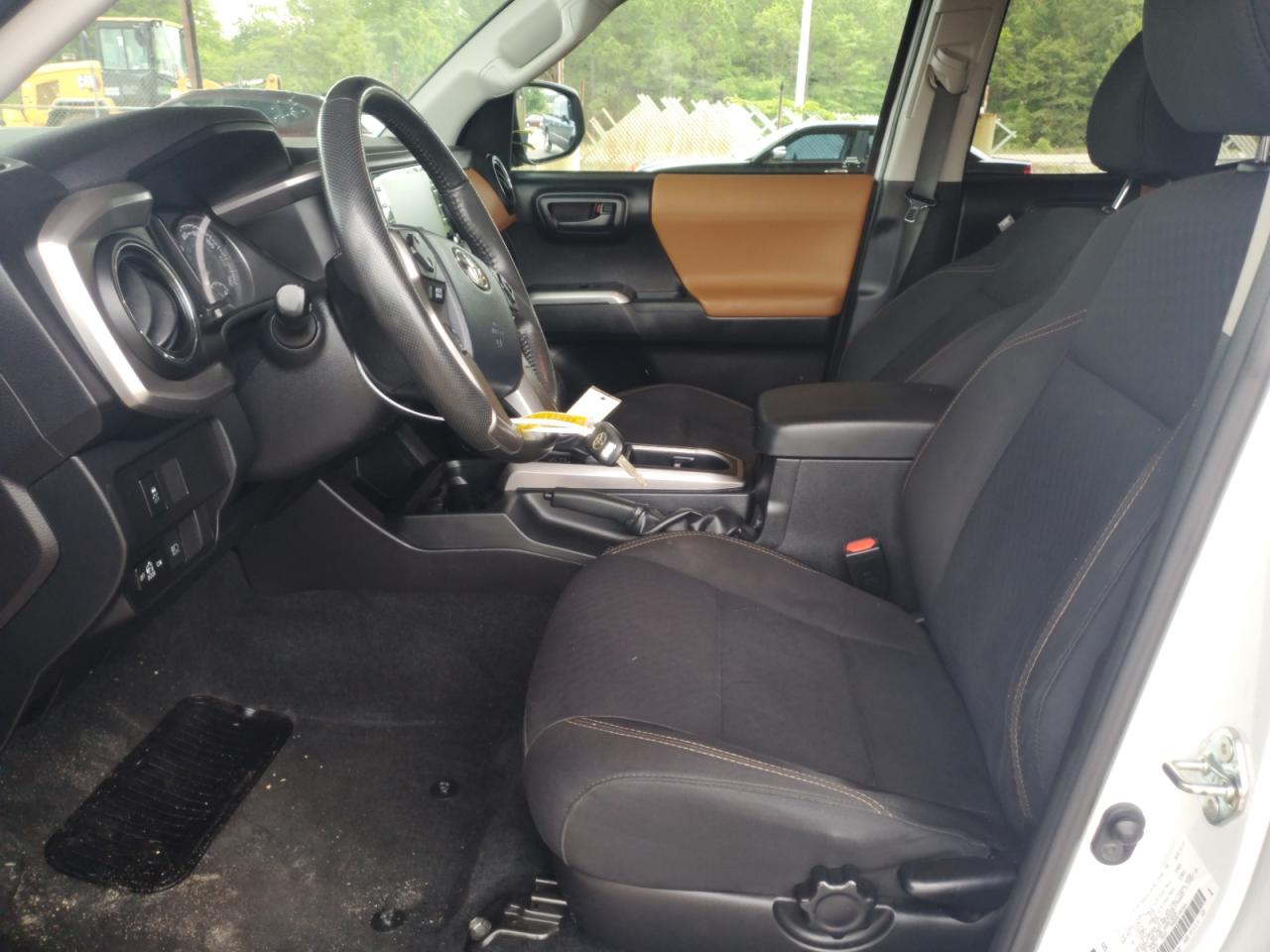 5TFAX5GN8LX173436 2020 Toyota Tacoma Double Cab