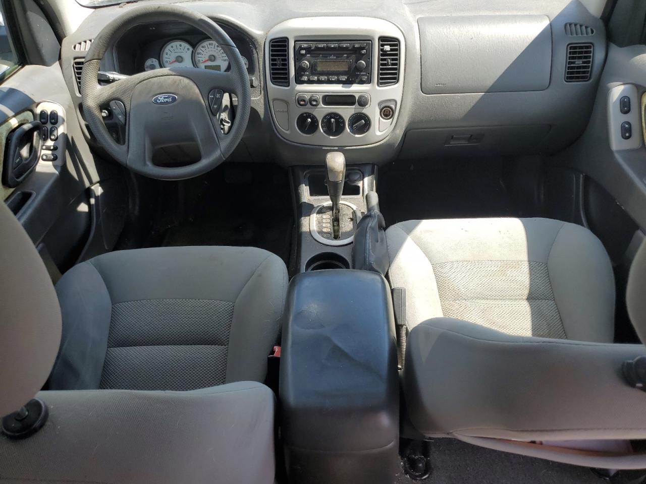 1FMYU931X5KC22388 2005 Ford Escape Xlt