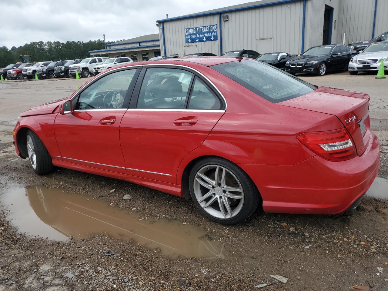 2013 Mercedes-Benz C 250 vin: WDDGF4HB3DR273208