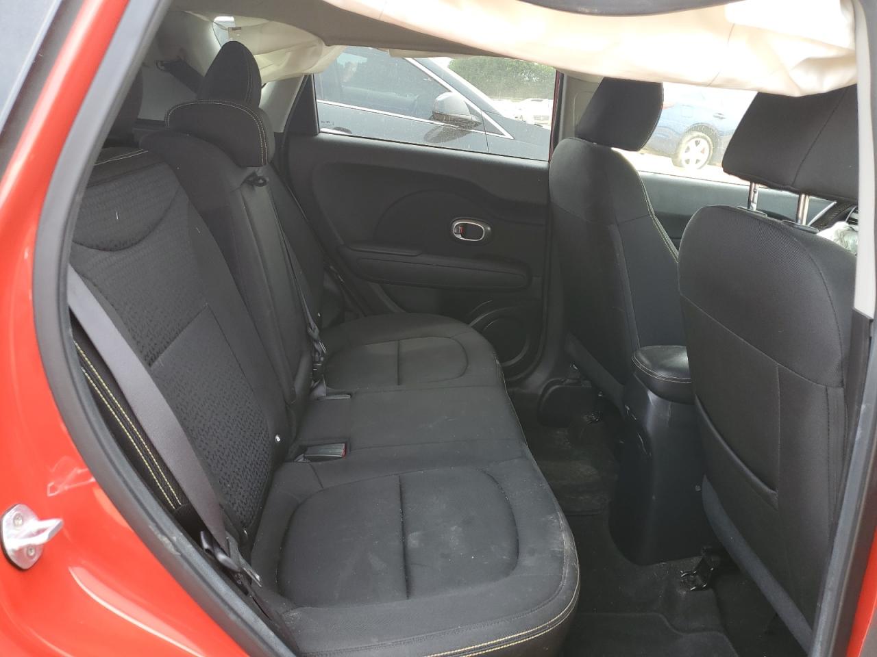 KNDJP3A59G7281759 2016 Kia Soul +