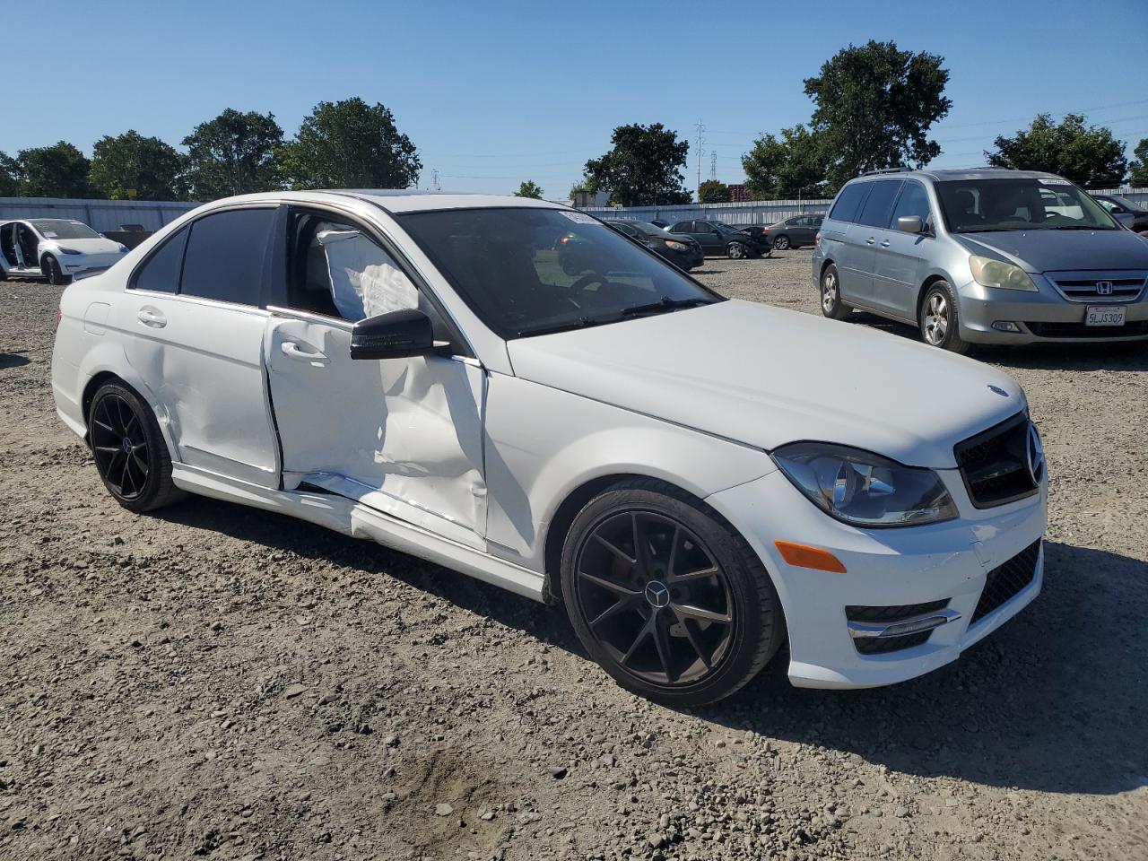 WDDGF4HB0DR271979 2013 Mercedes-Benz C 250