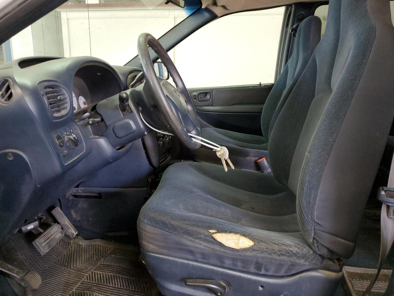 2B4GP44382R709433 2002 Dodge Grand Caravan Sport