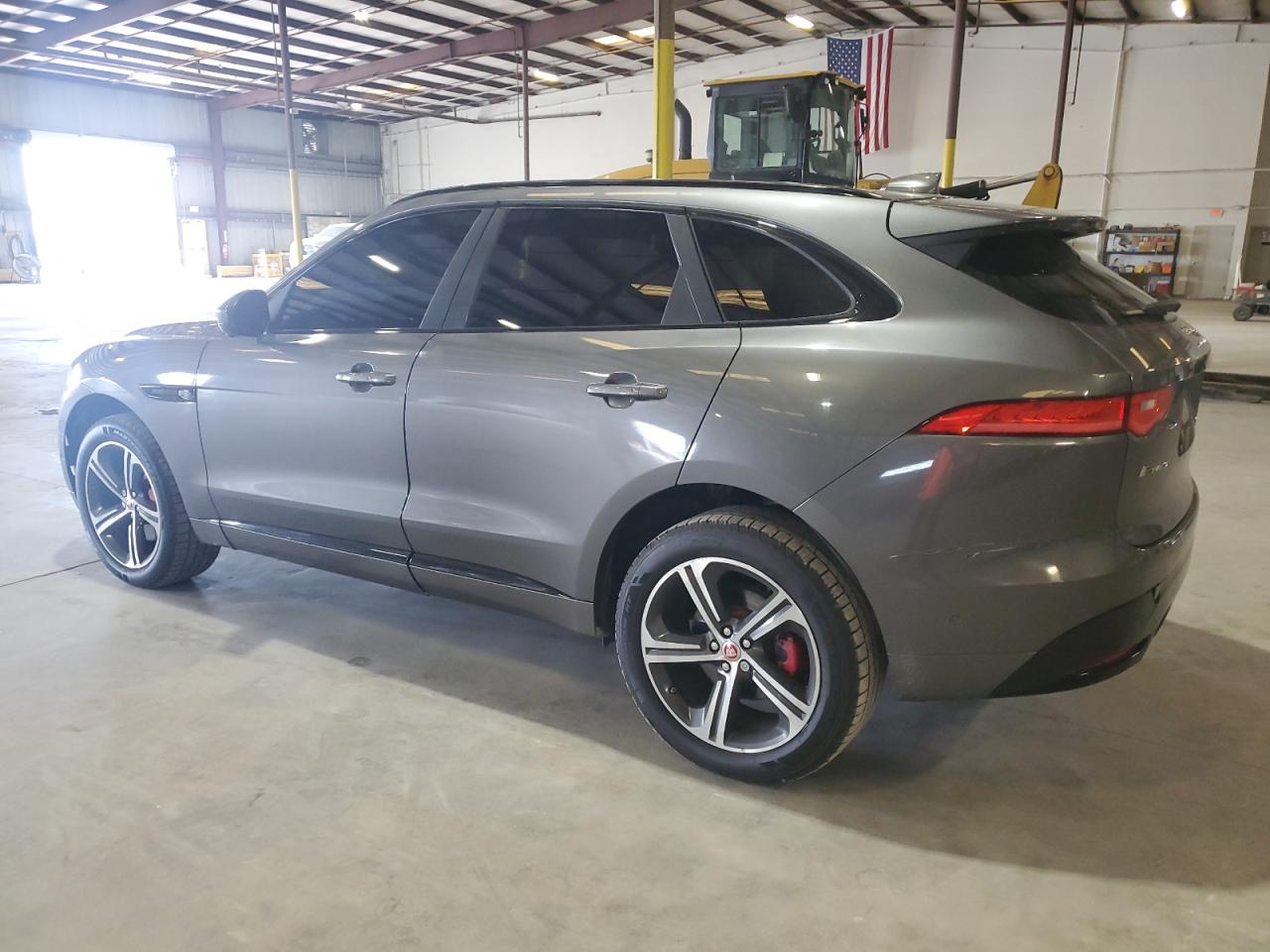 SADCM2BV4HA496369 2017 Jaguar F-Pace S