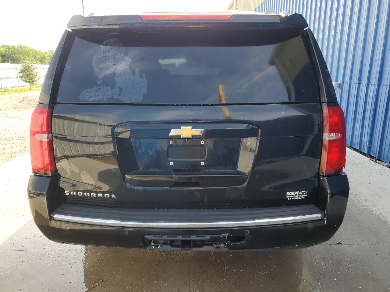 2016 Chevrolet Suburban C1500 Lt vin: 1GNSCHKC9GR223480