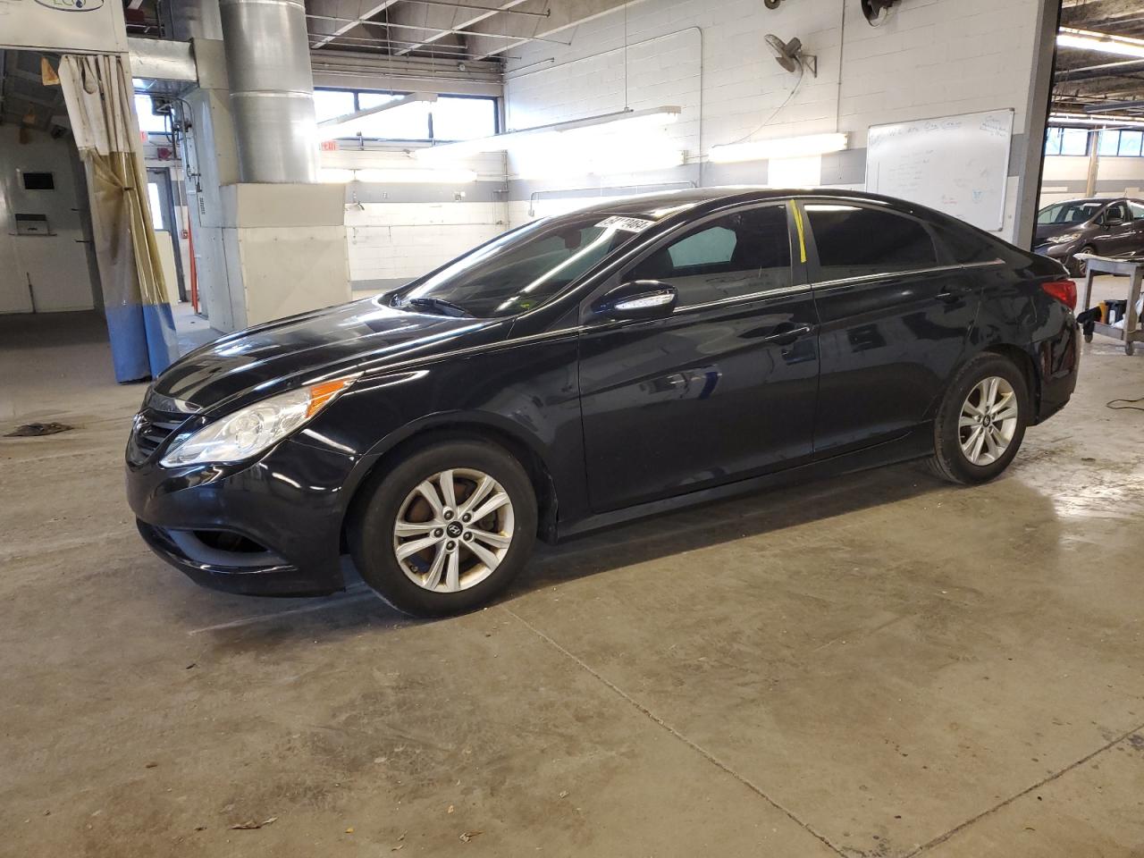 5NPEB4AC2EH947938 2014 Hyundai Sonata Gls