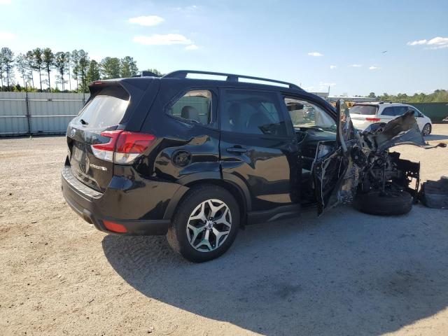  SUBARU FORESTER 2021 Чорний