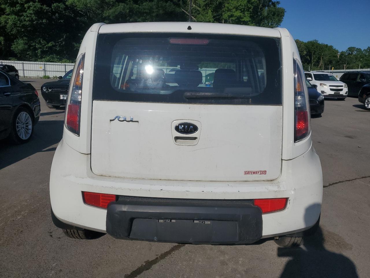 KNDJT2A18A7058882 2010 Kia Soul