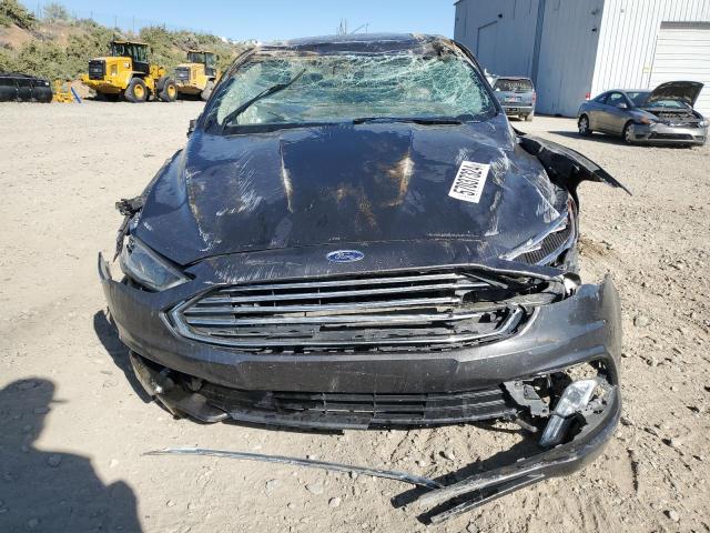 VIN 3FA6P0D9XJR161929 2018 Ford Fusion, Titanium/Pl... no.5