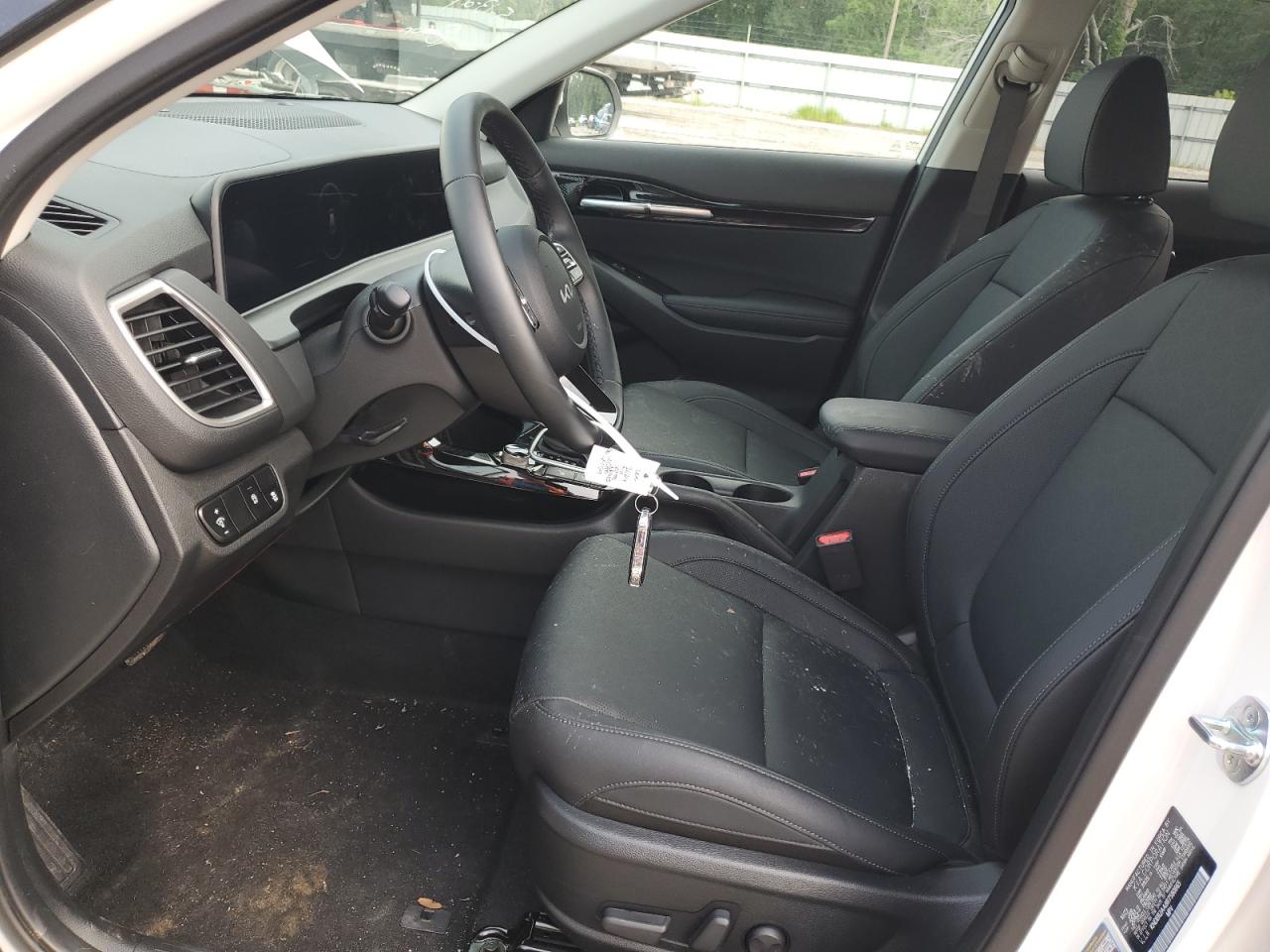 KNDER2AA8R7580665 2024 Kia Seltos Ex