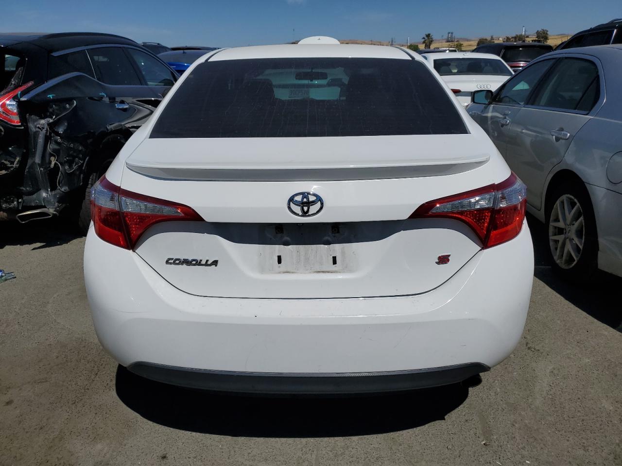 2T1BURHE8FC373562 2015 Toyota Corolla L