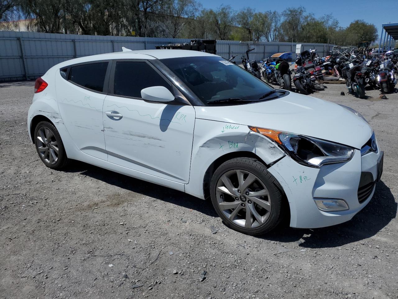 2017 Hyundai Veloster vin: KMHTC6ADXHU305191