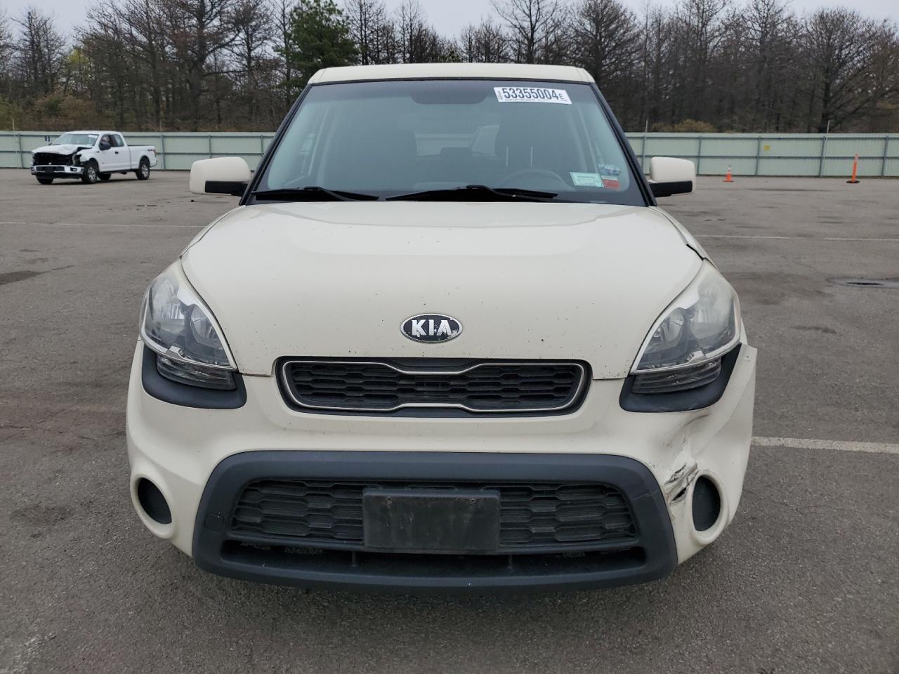 KNDJT2A58D7484076 2013 Kia Soul