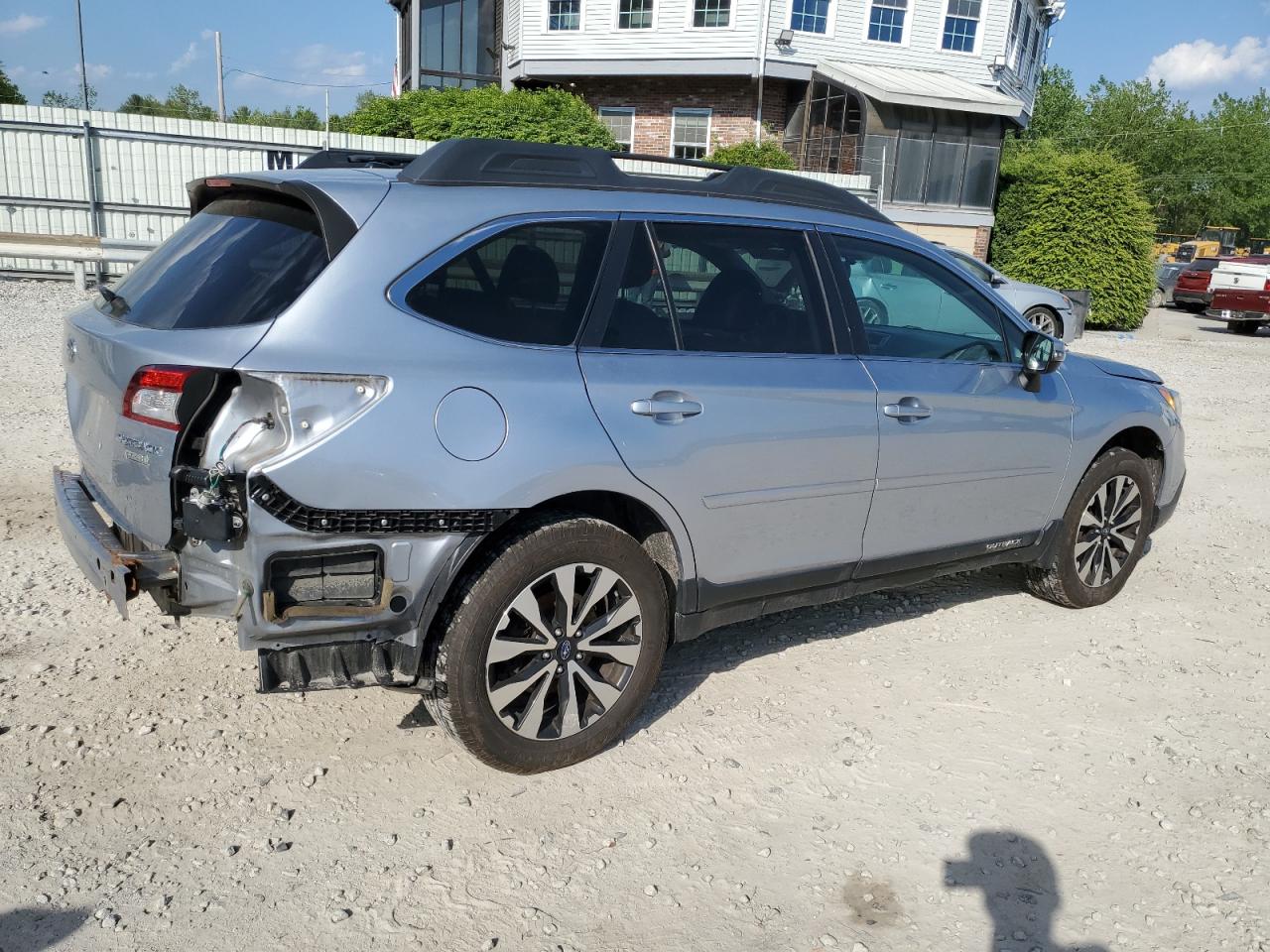 4S4BSANC6F3287715 2015 Subaru Outback 2.5I Limited