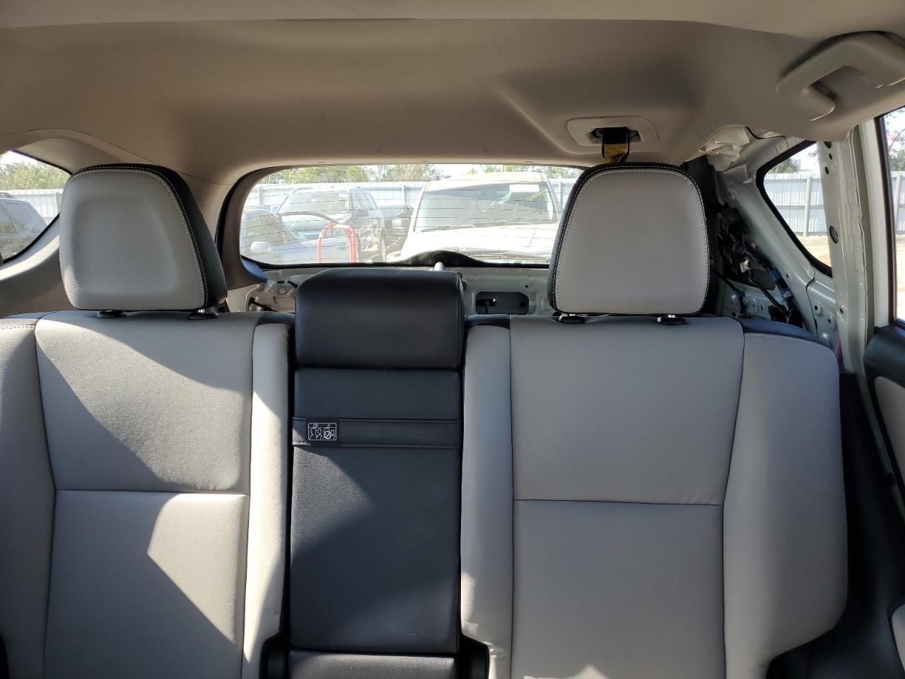 JTMDJREV1HD083384 2017 Toyota Rav4 Hv Limited