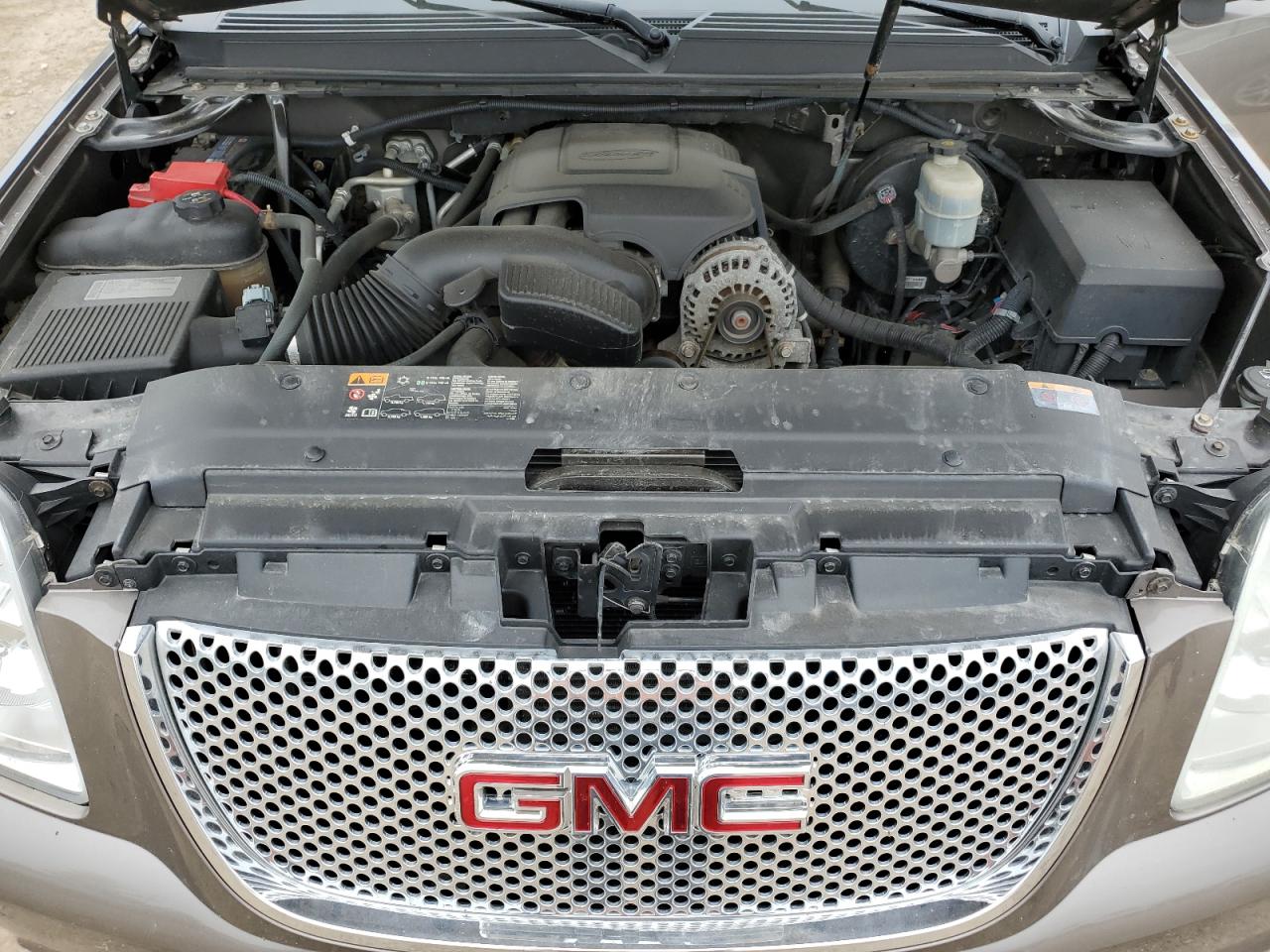 1GKS2MEF4BR314731 2011 GMC Yukon Xl Denali