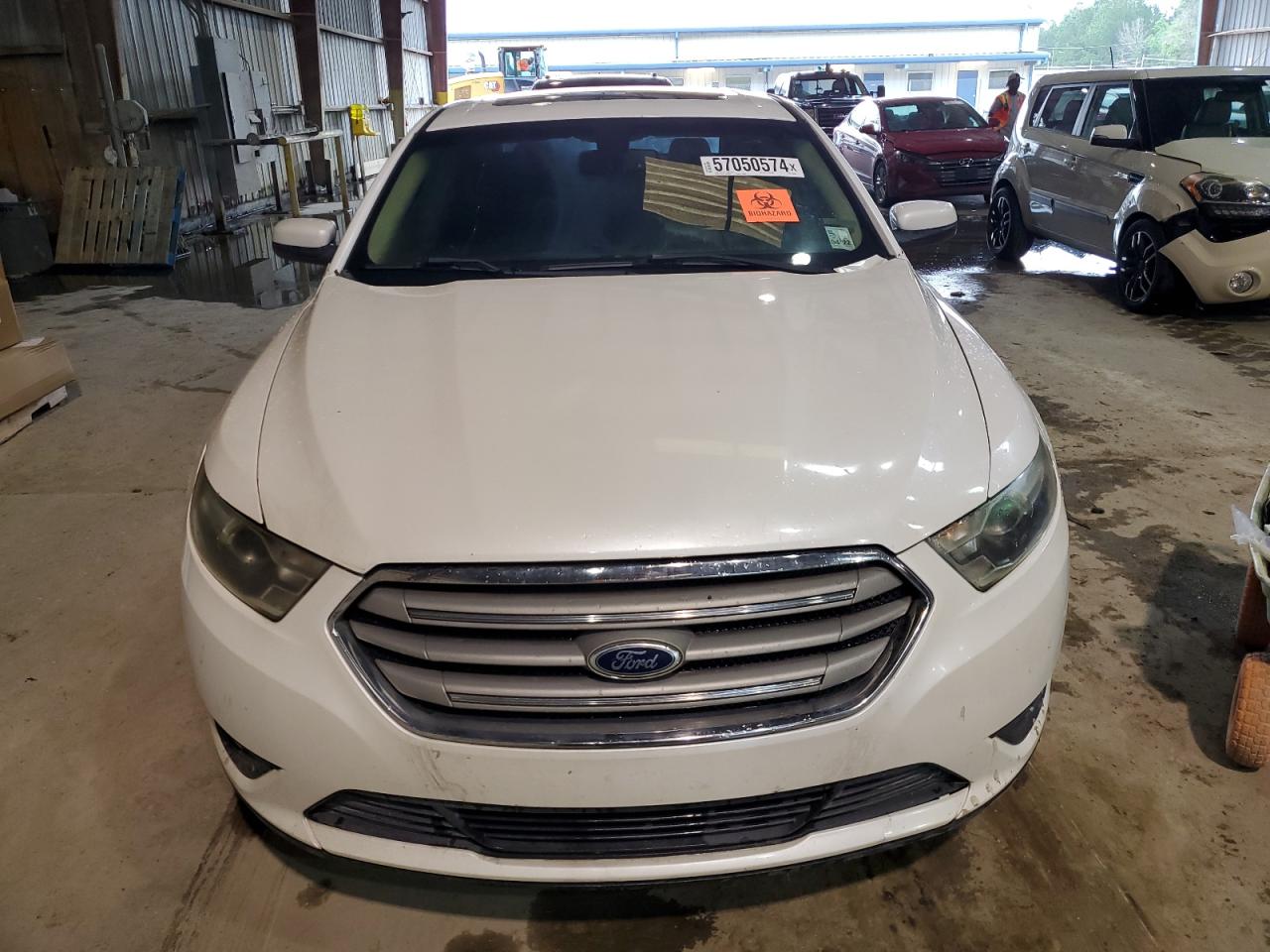 1FAHP2E86DG170889 2013 Ford Taurus Sel