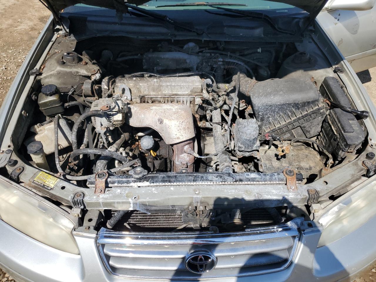 4T1BG22KXYU675269 2000 Toyota Camry Ce