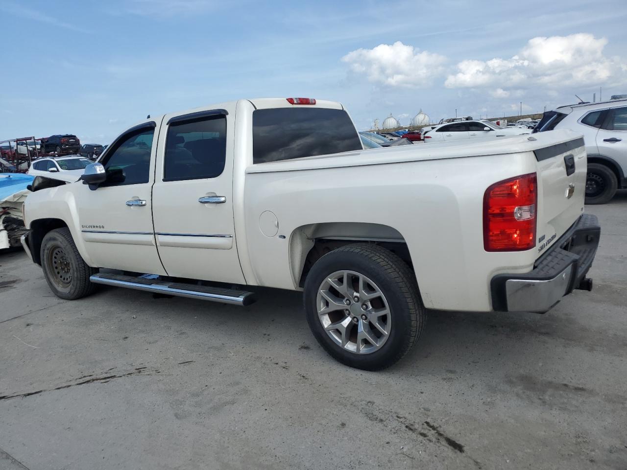 3GCPCSE03BG253743 2011 Chevrolet Silverado C1500 Lt