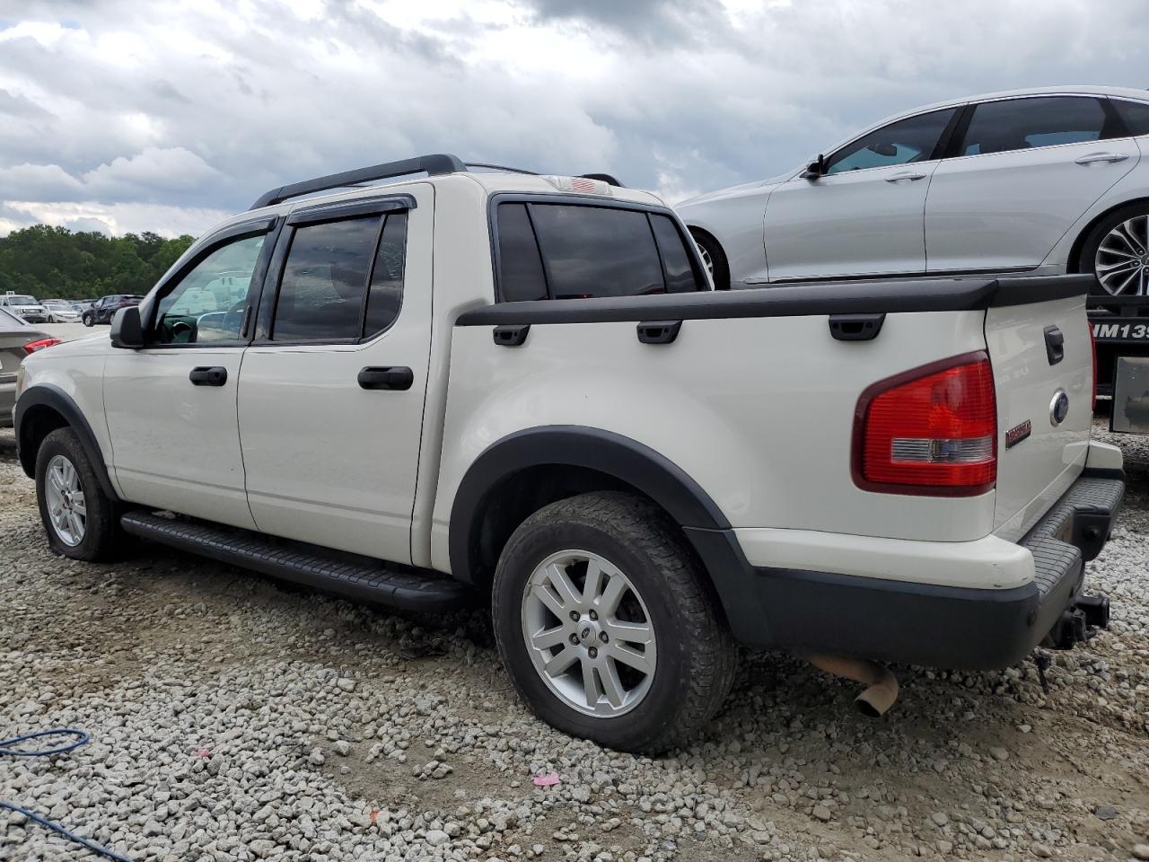 1FMEU3BE0AUF00394 2010 Ford Explorer Sport Trac Xlt