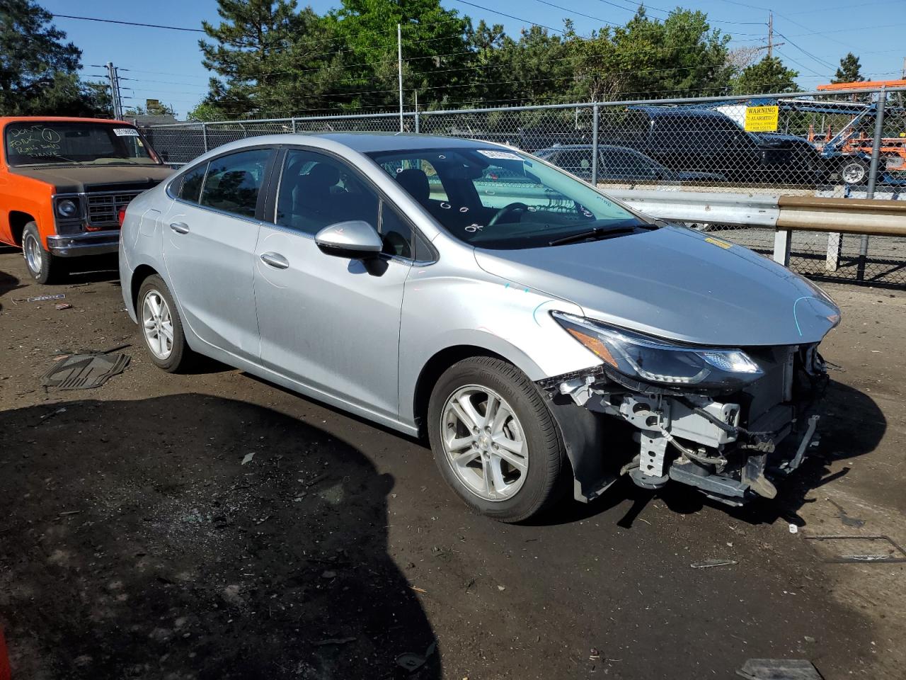 1G1BE5SM9H7160087 2017 Chevrolet Cruze Lt