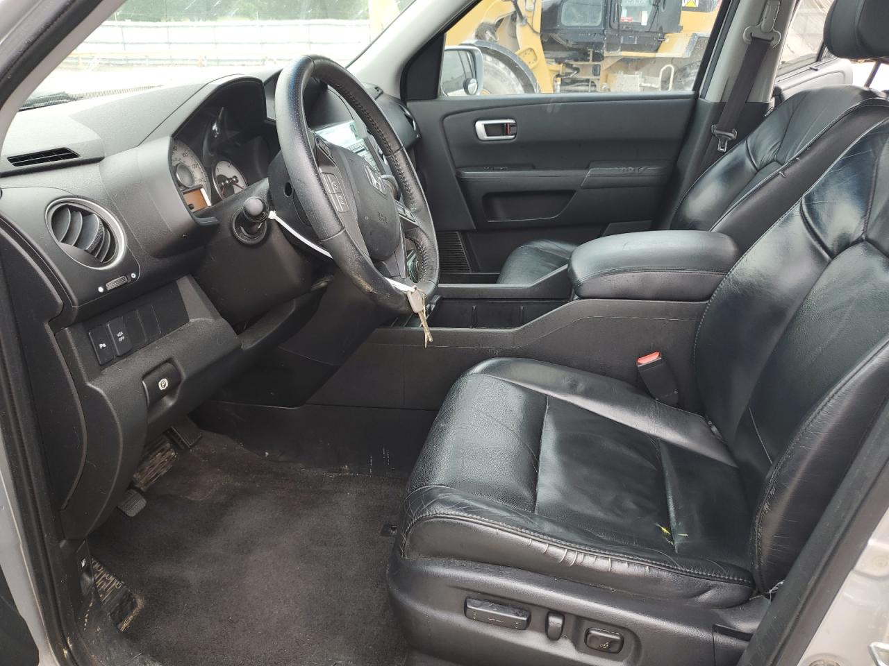 5FNYF4H90BB053264 2011 Honda Pilot Touring