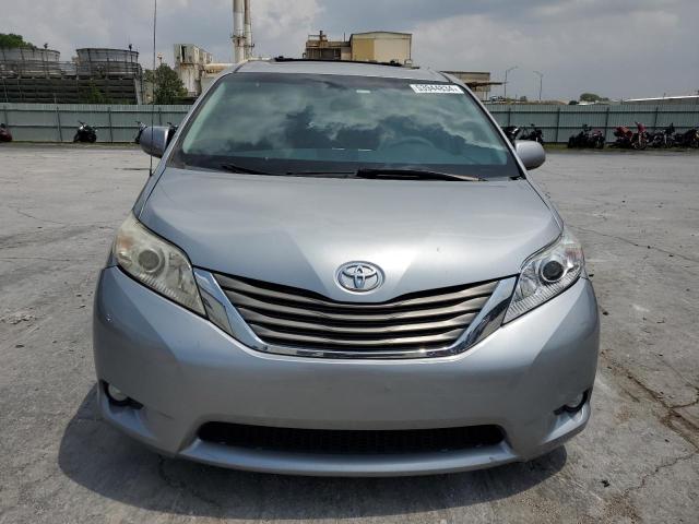 2013 Toyota Sienna Xle VIN: 5TDYK3DC5DS377946 Lot: 53944834