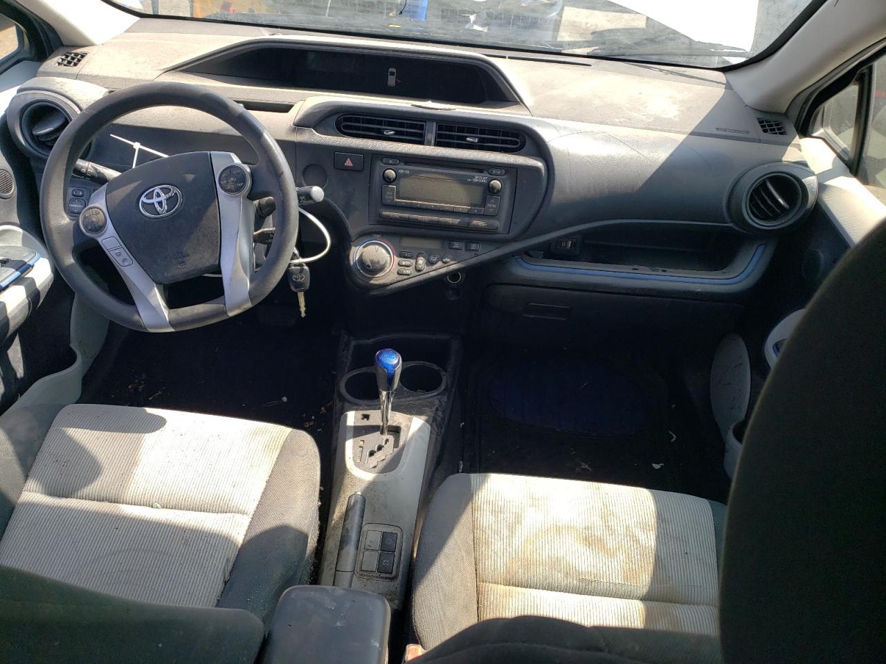 2013 Toyota Prius C vin: JTDKDTB32D1531979