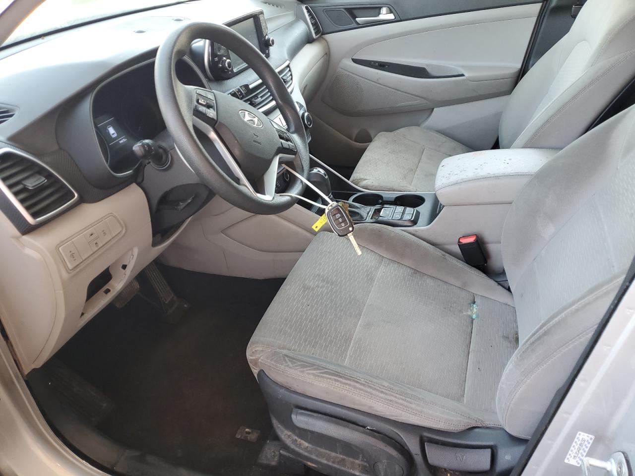 KM8J2CA42KU891367 2019 Hyundai Tucson Se