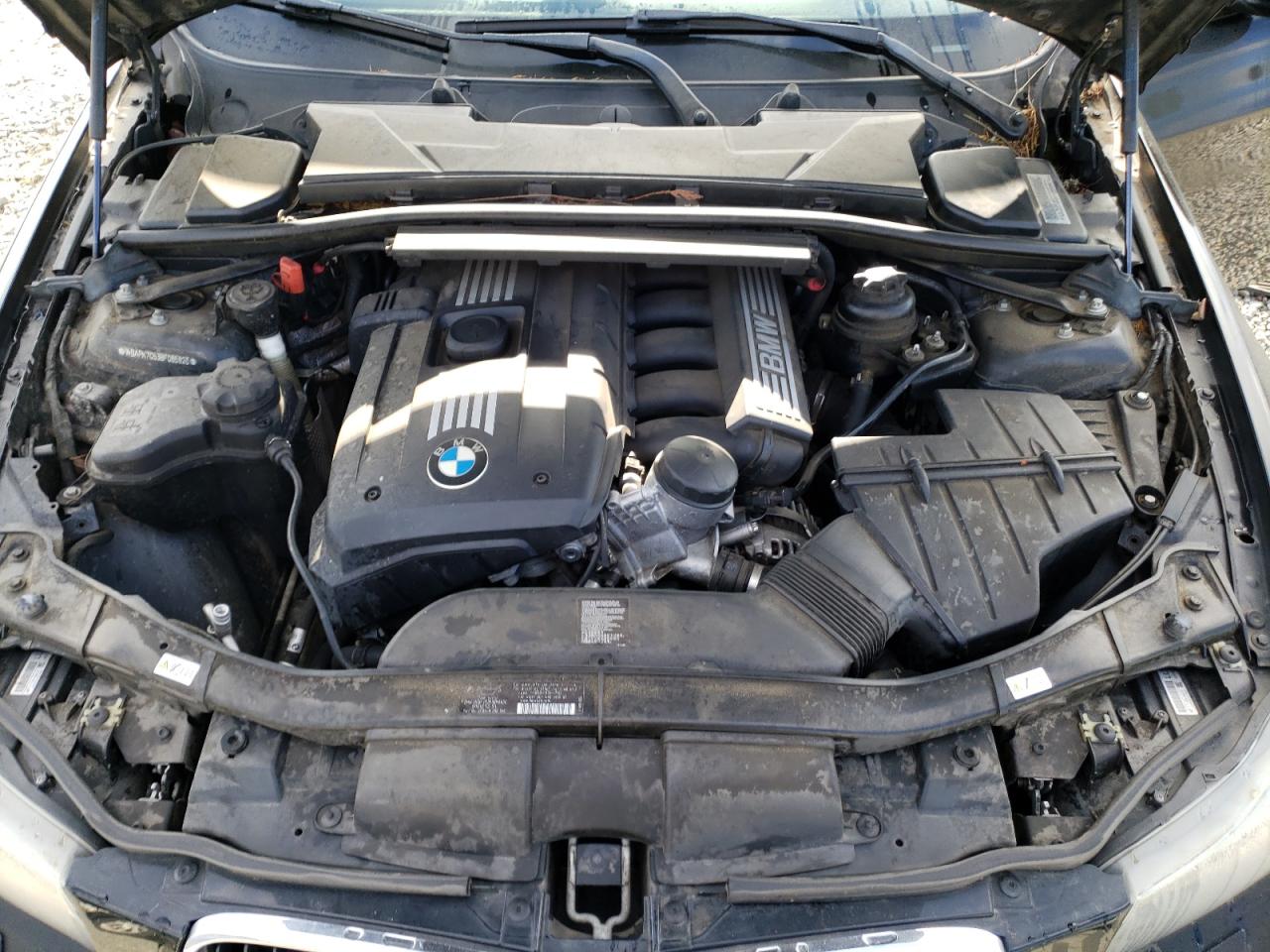 WBAPK7C53BF085826 2011 BMW 328 Xi