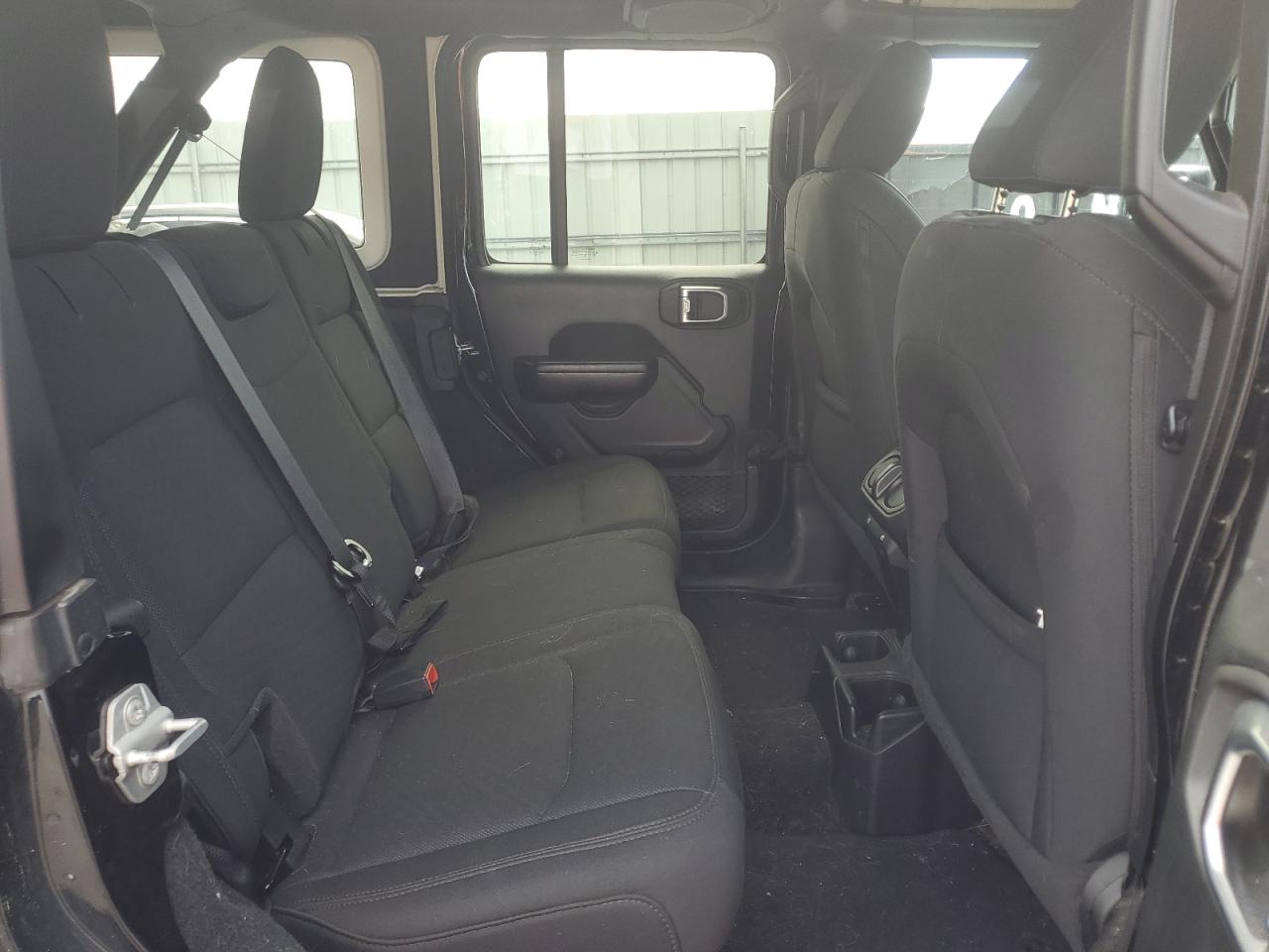 1C4HJXDG4LW331696 2020 Jeep Wrangler Unlimited Sport