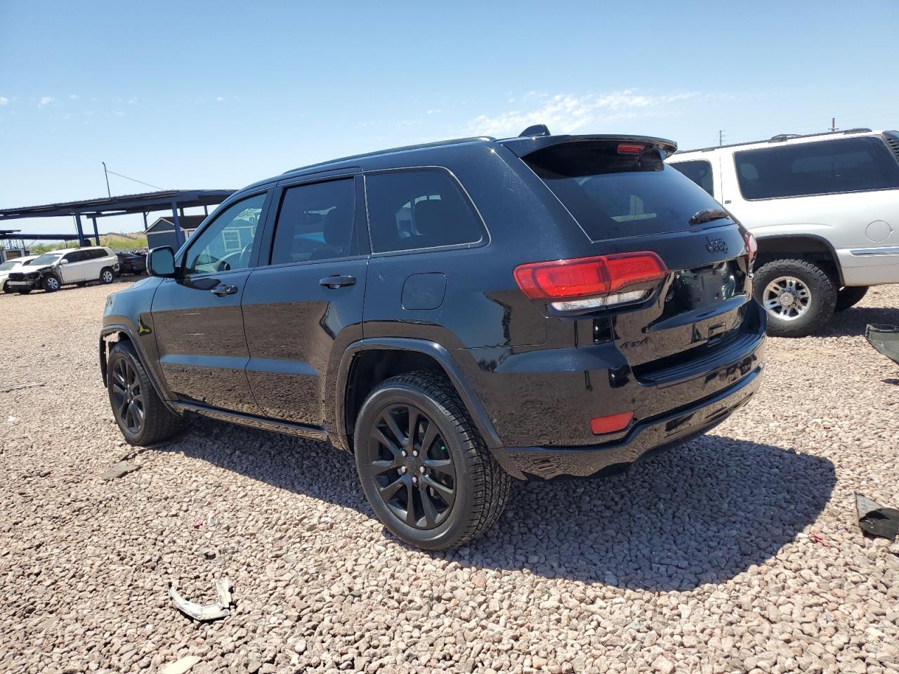 1C4RJFAG6JC335315 2018 Jeep Grand Cherokee Laredo