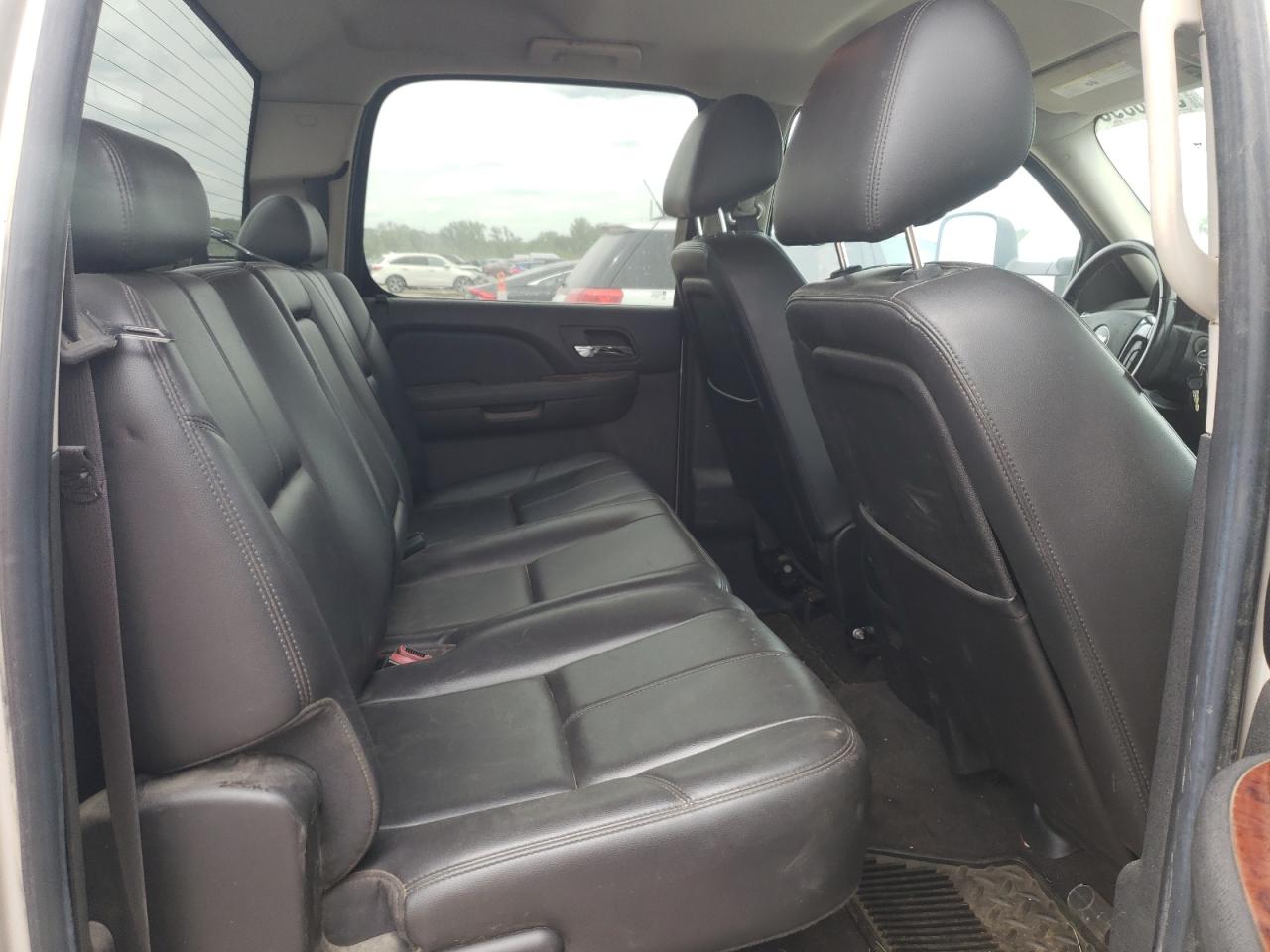 3GCRKTE38AG191668 2010 Chevrolet Silverado K1500 Ltz