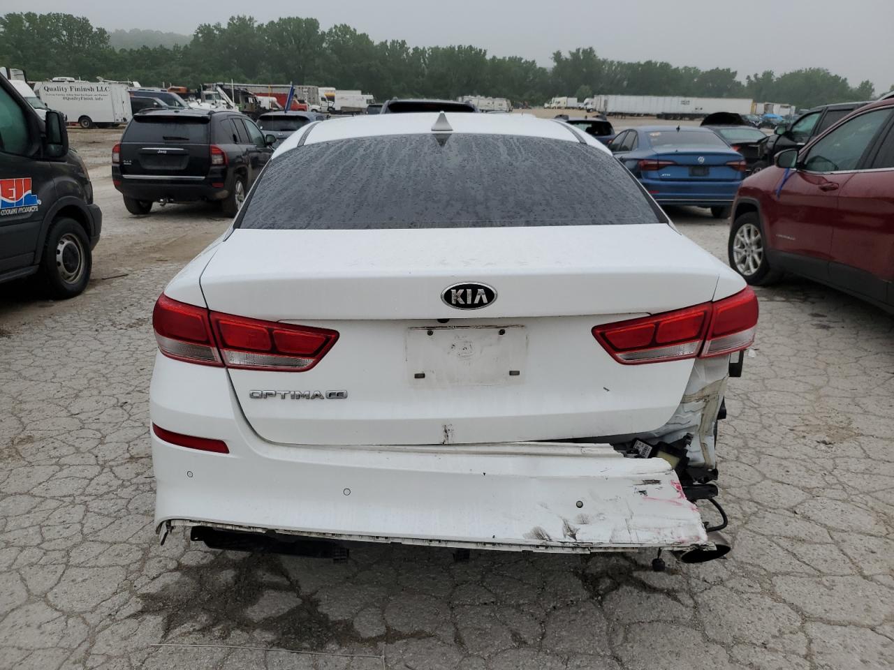 5XXGT4L32KG319064 2019 Kia Optima Lx