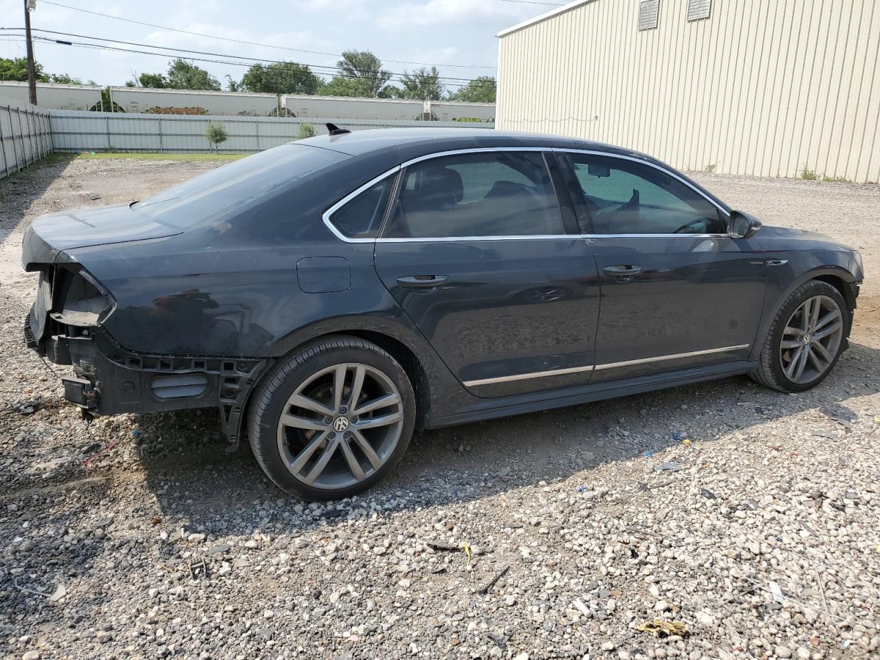 1VWDT7A33HC050439 2017 Volkswagen Passat R-Line