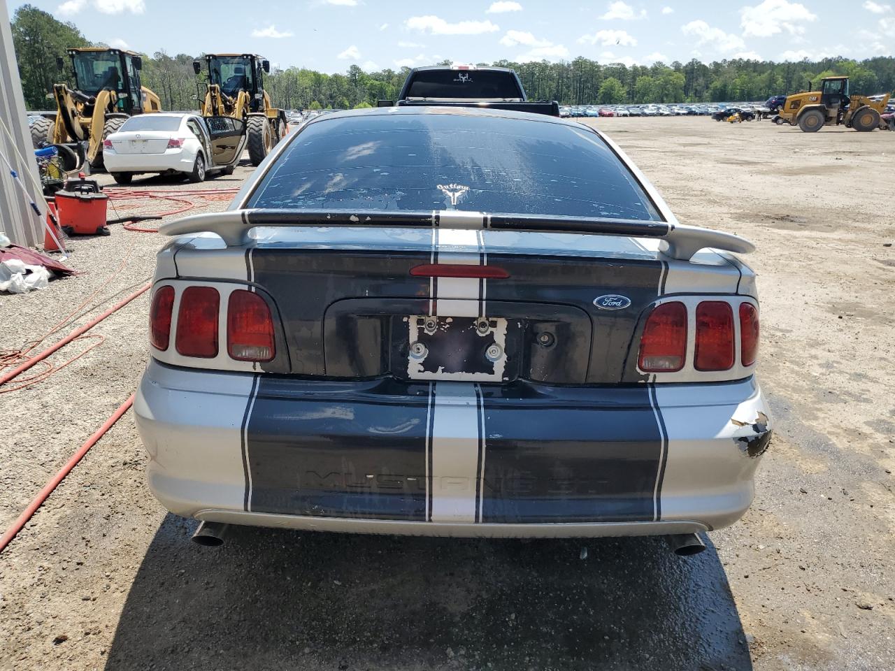 1FAFP42X2WF159055 1998 Ford Mustang Gt