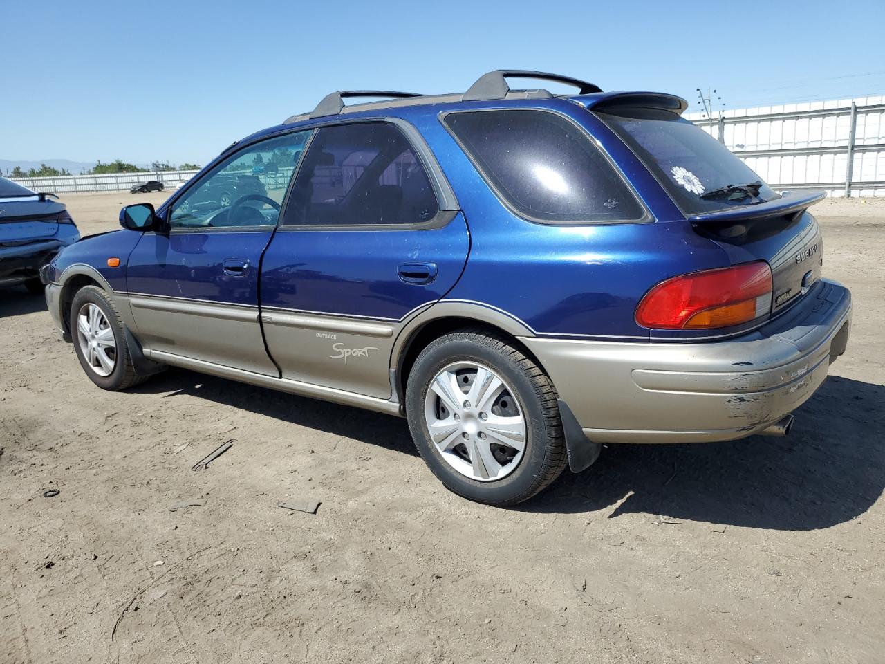 JF1GF485X1H801807 2001 Subaru Impreza Outback Sport