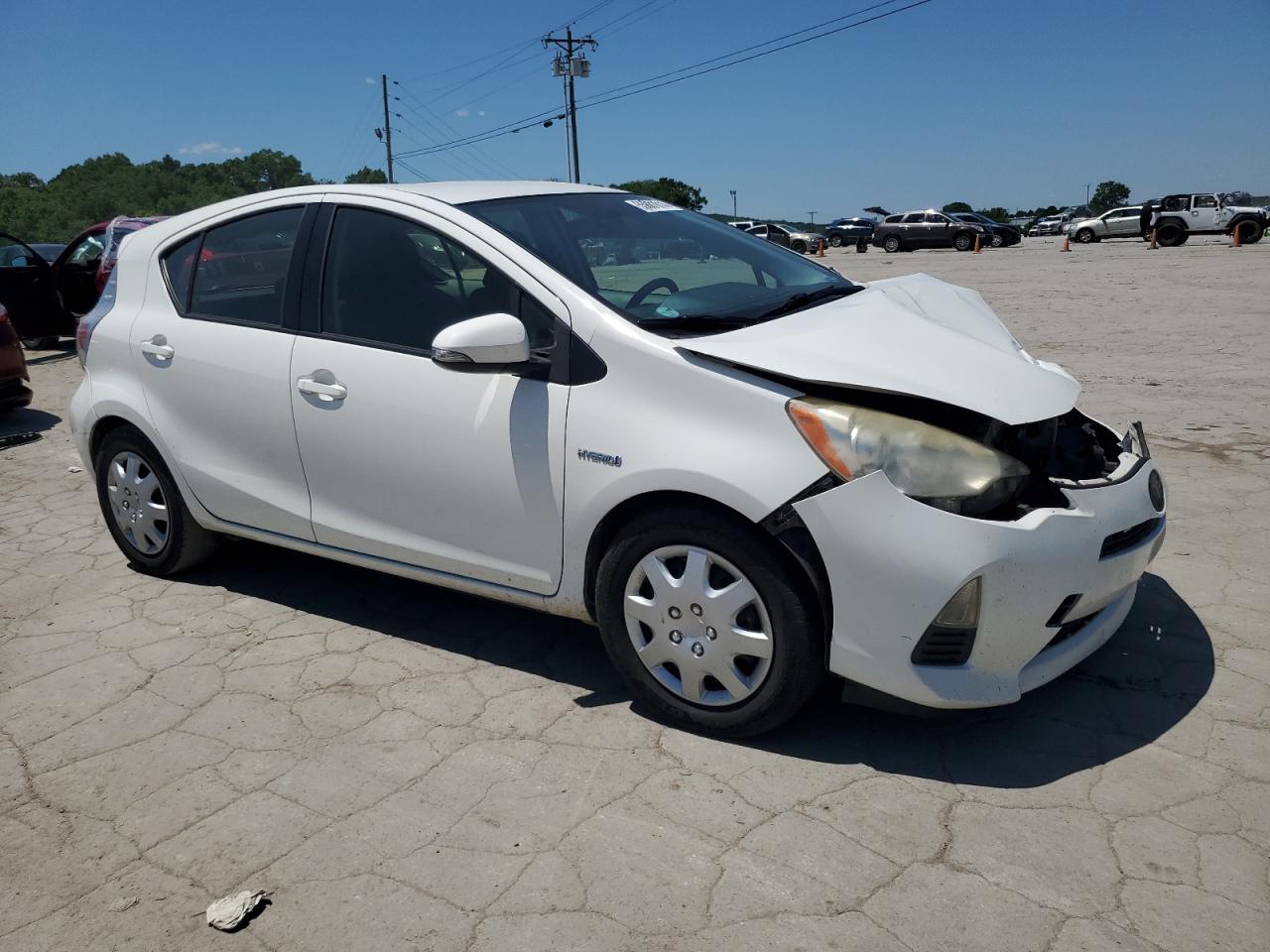 2013 Toyota Prius C vin: JTDKDTB35D1054691