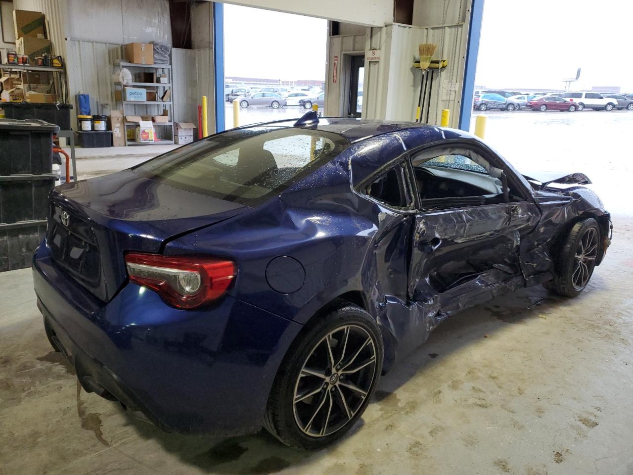 2017 Toyota 86 Base vin: JF1ZNAA13H8700474