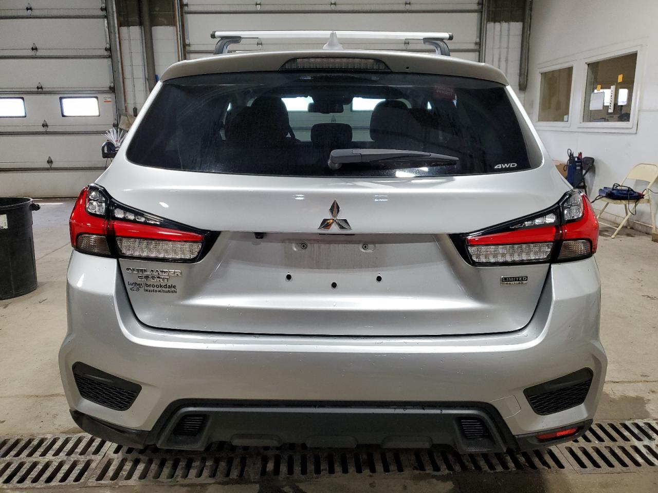 JA4ARUAU6NU017978 2022 Mitsubishi Outlander Sport Es