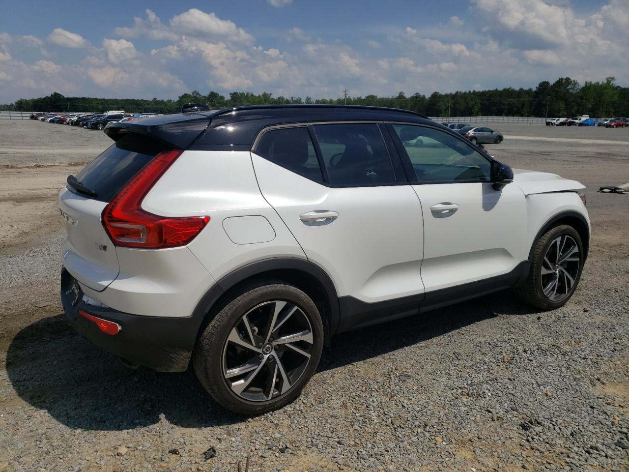 YV4162UM9M2574356 2021 Volvo Xc40 T5 R-Design