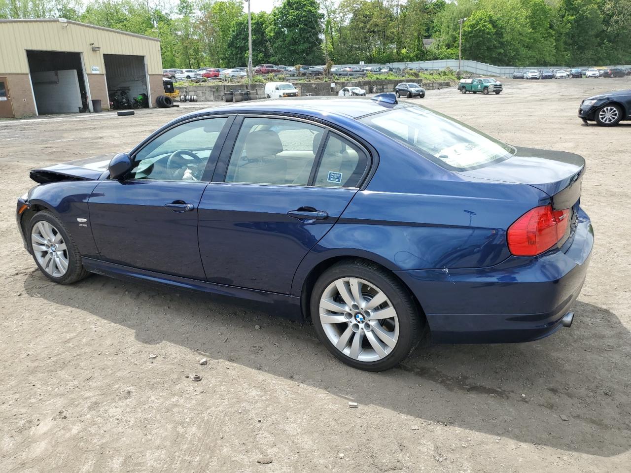 WBAPL5G54BNN22797 2011 BMW 335 Xi